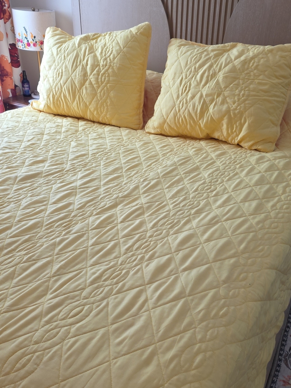 Yellow Quilted Bedspread and Pillow Set - Brand
